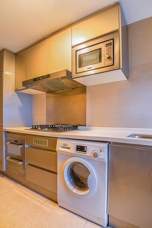 U Hotel Apartment Canton Esterno foto